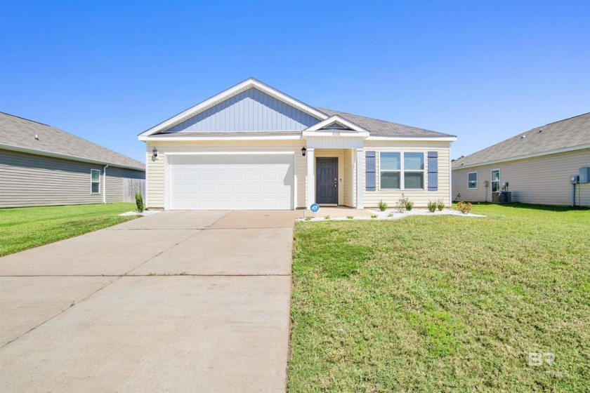 This Gold Fortified home is just a couple years old and - Beach Home for sale in Foley, Alabama on Beachhouse.com