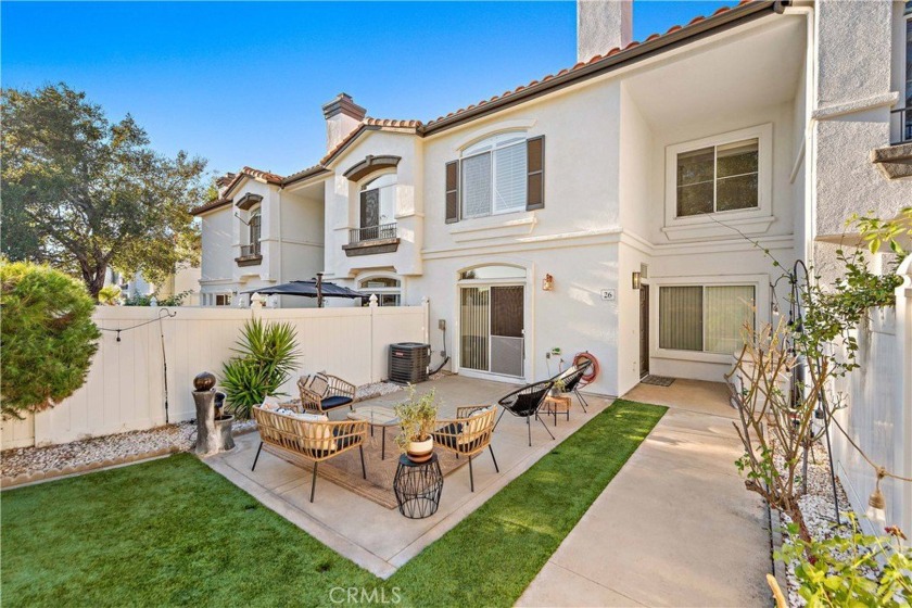 Welcome to this nicely updated and freshly painted 2-story condo - Beach Condo for sale in Rancho Santa Margarita, California on Beachhouse.com