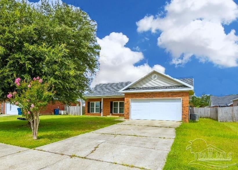 *Gulf Shores Gem: Beautiful Brick Home with Coastal Charm!!* - Beach Home for sale in Gulf Shores, Alabama on Beachhouse.com