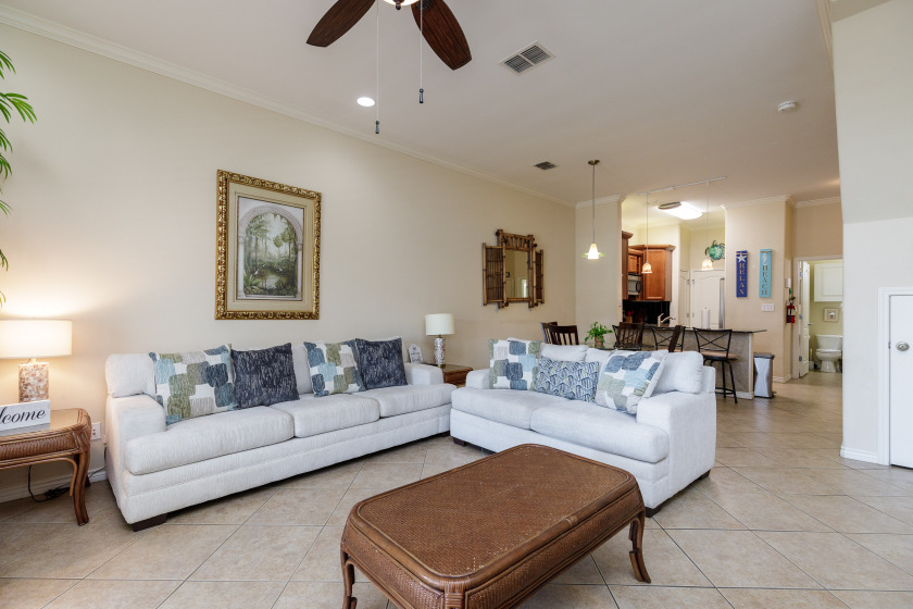 Pet-Friendly, Poolside Condo W Heated Pool, 2-Car Garage & - Beach Vacation Rentals in Corpus Christi, Texas on Beachhouse.com