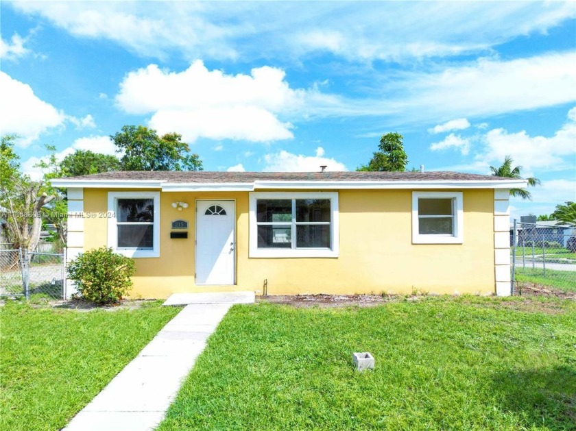 Motivated Seller! Property being sold AS-IS has good bones and - Beach Home for sale in Boynton Beach, Florida on Beachhouse.com