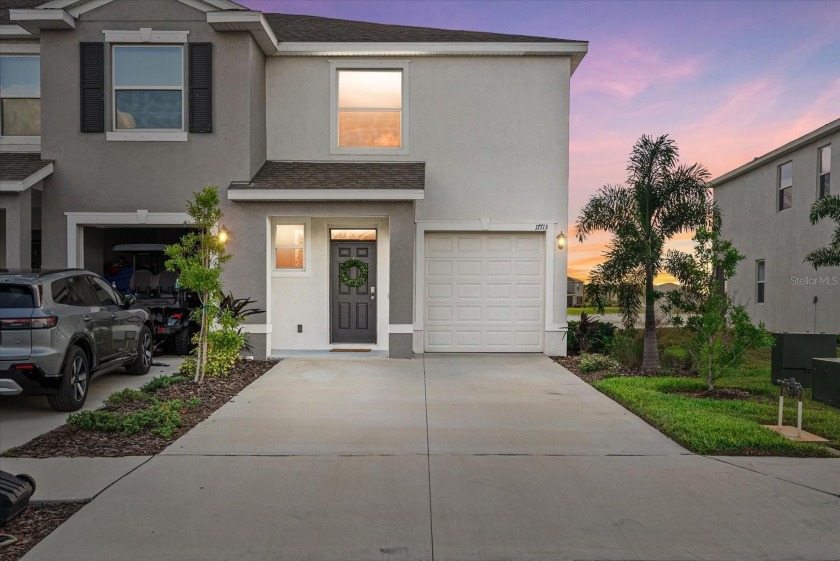 COME SEE THE LARGEST townhome floor plan in Star Farms! Now - Beach Townhome/Townhouse for sale in Bradenton, Florida on Beachhouse.com