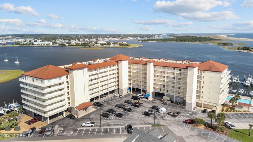 Wonderful opportunity to own a waterfront condo with an - Beach Condo for sale in Beaufort, North Carolina on Beachhouse.com