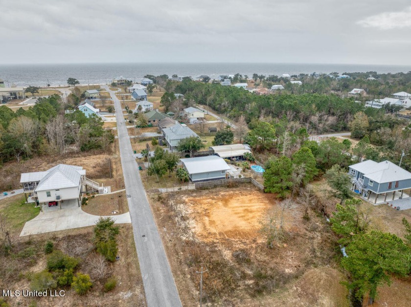 SELLER IS OFFERING $10,000 IN CONCESSIONS WITH FULL PRICE - Beach Lot for sale in Waveland, Mississippi on Beachhouse.com