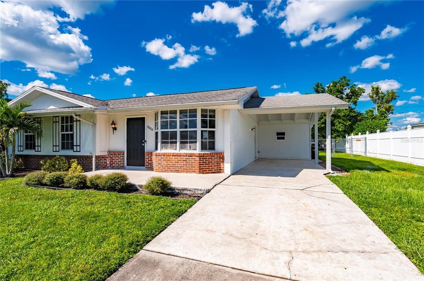 Charming 3 Bedroom, 2 Bath Home is perfect for the first time - Beach Home for sale in North Port, Florida on Beachhouse.com