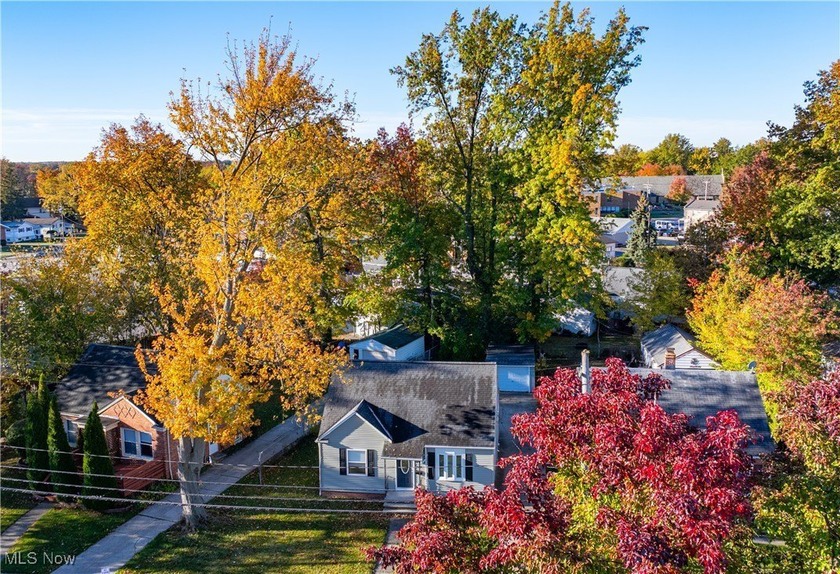 Welcome to 488 E 326th St, a charming and completely renovated - Beach Home for sale in Willowick, Ohio on Beachhouse.com