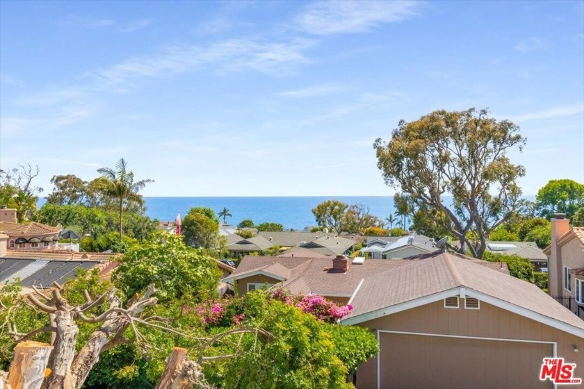 Rarely does a property like this come to market in the - Beach Home for sale in Laguna Beach, California on Beachhouse.com