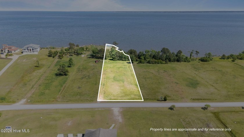 1.5 acre waterfront homesite on the Neuse River views within the - Beach Lot for sale in Oriental, North Carolina on Beachhouse.com