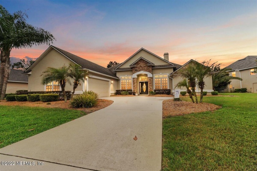 Live the Florida dream in this stunning home located in the - Beach Home for sale in Saint Johns, Florida on Beachhouse.com