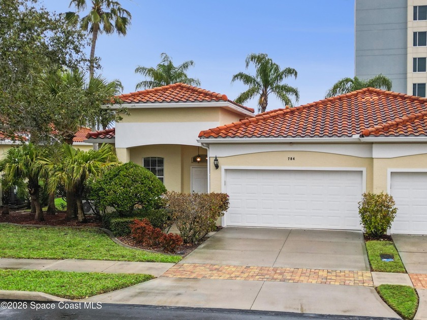 JUST LISTED! Come see how wonderful life can be here in the - Beach Condo for sale in Cape Canaveral, Florida on Beachhouse.com