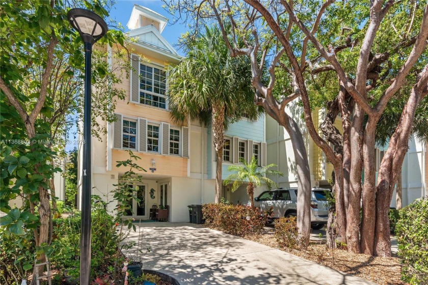 Price Improvement*. Your Tropical Oasis awaits in Key Largo's - Beach Townhome/Townhouse for sale in Key Largo, Florida on Beachhouse.com