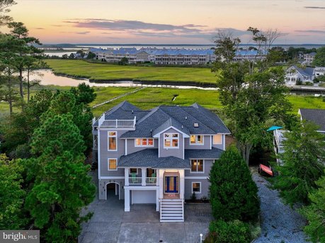 Discover your waterfront oasis at the Island at Cedar Landing, a - Beach Home for sale in Ocean View, Delaware on Beachhouse.com