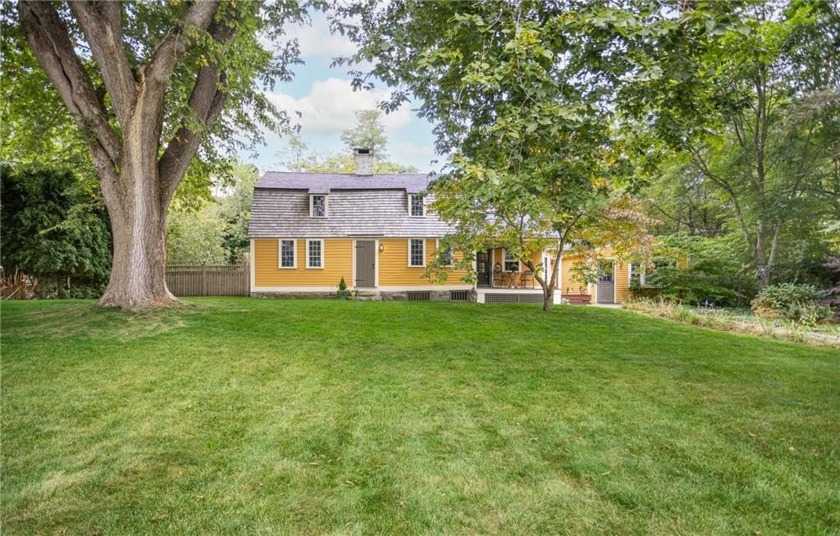 This extraordinary property, built in 1723, offers a rare - Beach Home for sale in North Kingstown, Rhode Island on Beachhouse.com