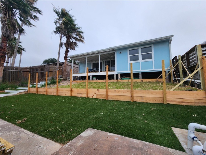 Waterfront living with stunning bay views and unforgettable - Beach Home for sale in Corpus Christi, Texas on Beachhouse.com