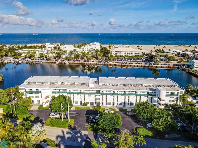 Take time for the ultimate boating & beach lifestyle! 0ne block - Beach Condo for sale in Fort Lauderdale, Florida on Beachhouse.com