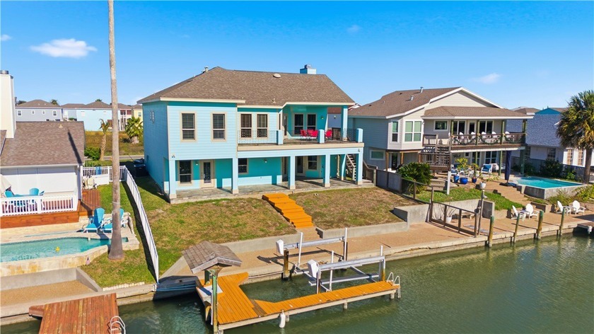 Experience the ultimate coastal lifestyle in this - Beach Home for sale in Rockport, Texas on Beachhouse.com