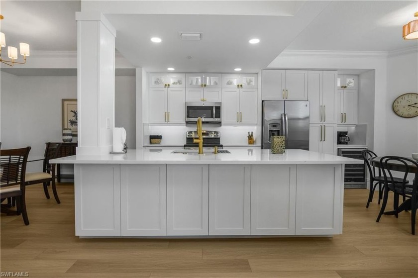 A rare chance to own PERFECTION--this 2nd floor, SOCIAL - Beach Home for sale in Naples, Florida on Beachhouse.com