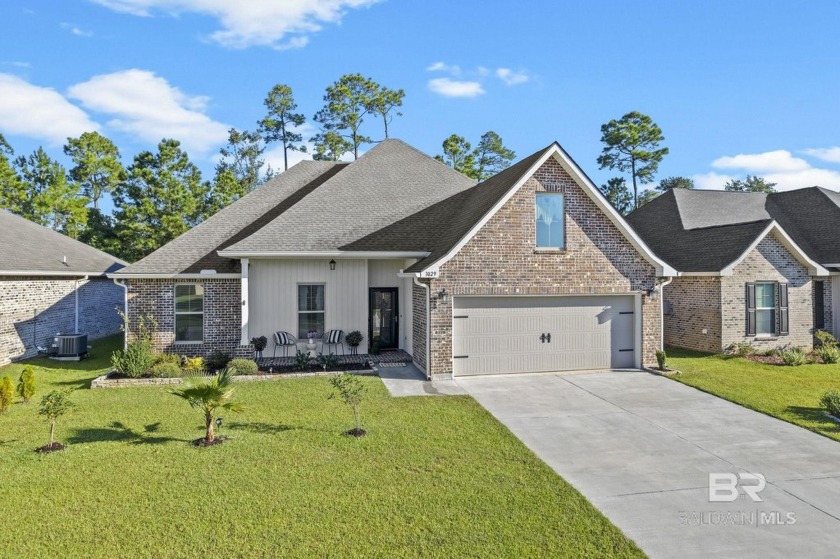 Welcome to your dream home in the Ledgewick subdivision just - Beach Home for sale in Foley, Alabama on Beachhouse.com