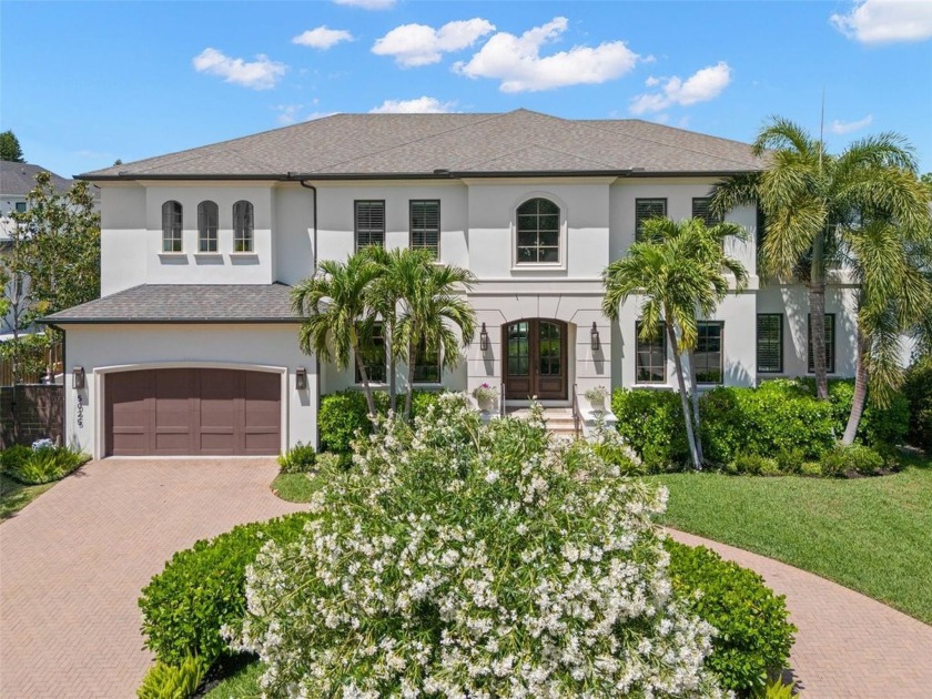 Welcome to a stunning Sunset Park pool home built by Campbell - Beach Home for sale in Tampa, Florida on Beachhouse.com