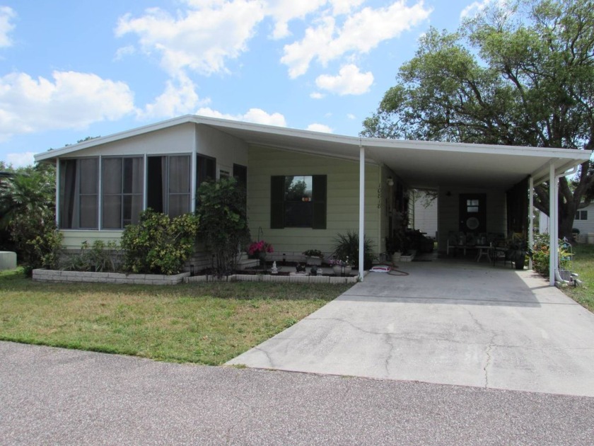 Two bed two bath in great location near clubhouse and all - Beach Home for sale in Trinity, Florida on Beachhouse.com