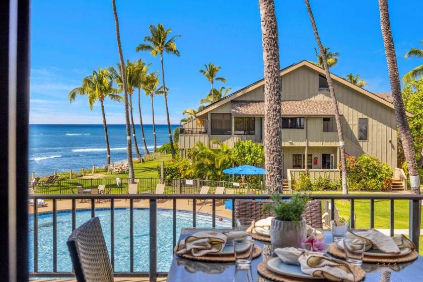Kahana Village 9  · KHV 9 2BR Oceanfront Condo w Panoramic Maui - Beach Vacation Rentals in Lahaina, HI on Beachhouse.com