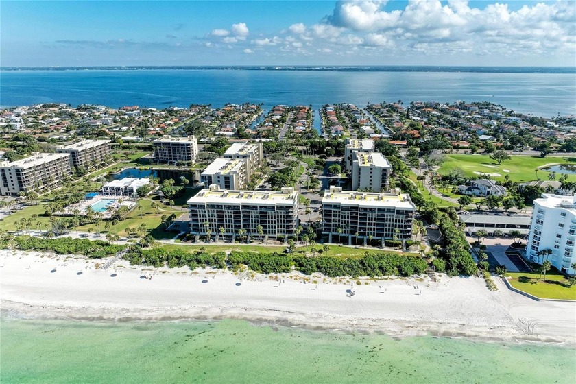 One or more photo(s) has been virtually staged. One or more - Beach Condo for sale in Longboat Key, Florida on Beachhouse.com