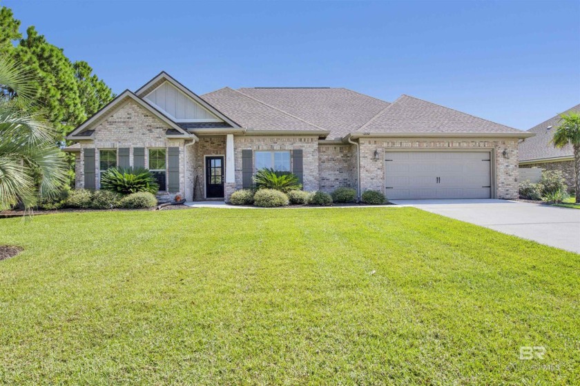 Light and bright showplace with expansive golf/green space views - Beach Home for sale in Gulf Shores, Alabama on Beachhouse.com