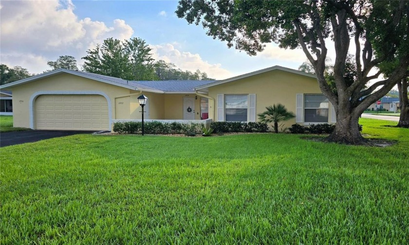 Enjoy Resort Style Living in Pointe West at Summertree. This - Beach Condo for sale in New Port Richey, Florida on Beachhouse.com