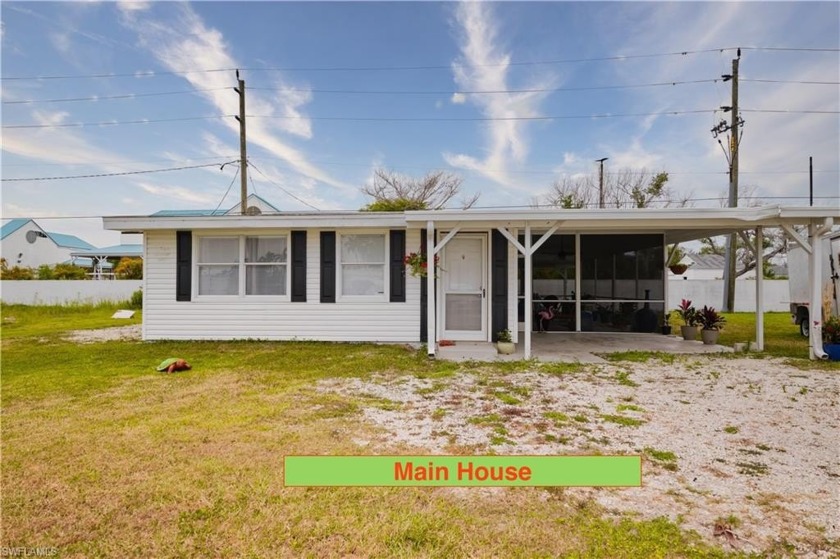 Great Investment Property or Future Home. Nestled near Sanibel - Beach Home for sale in Fort Myers, Florida on Beachhouse.com