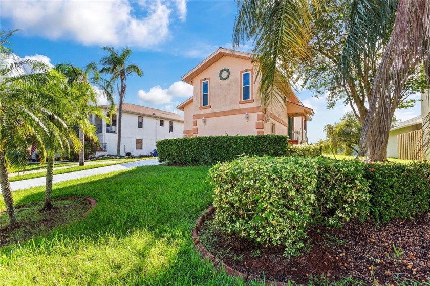 BEAUTIFUL ELEVATED WATERFRONT HOME!    Take your boat out to the - Beach Home for sale in New Port Richey, Florida on Beachhouse.com