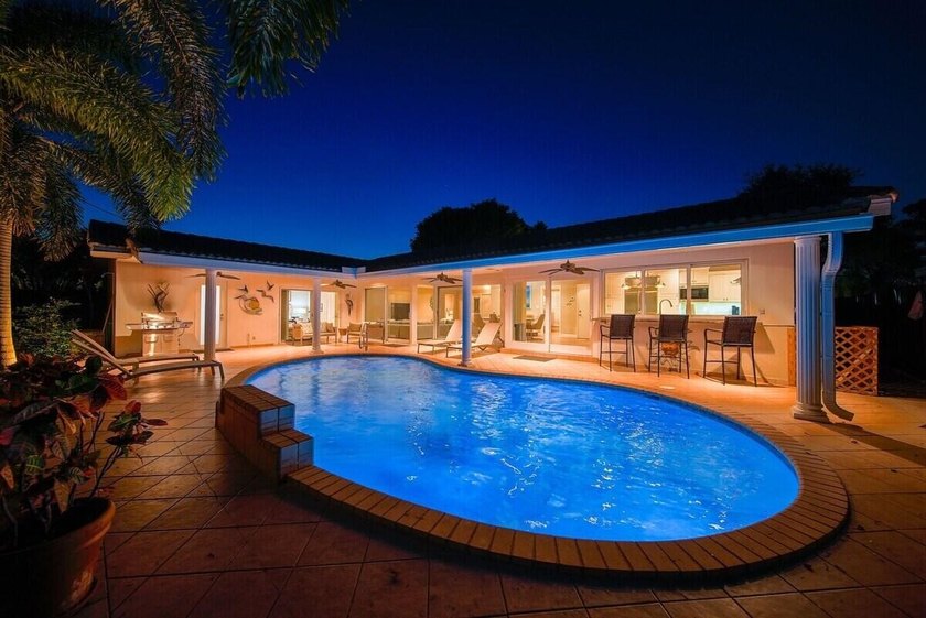 Welcome to this inviting Fort Lauderdale pool home in desirable - Beach Home for sale in Fort Lauderdale, Florida on Beachhouse.com