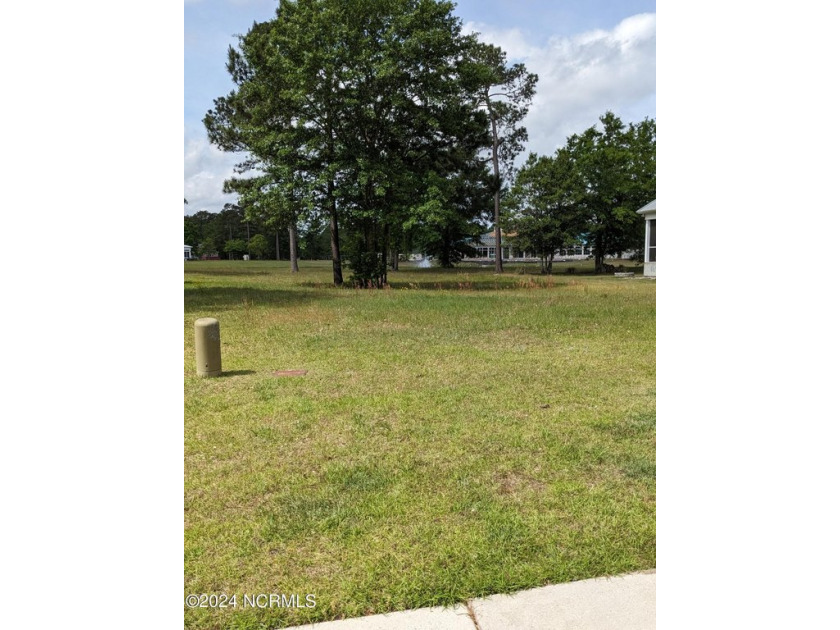 Beautiful, lakefront homesite centrally located within ''award - Beach Lot for sale in Leland, North Carolina on Beachhouse.com