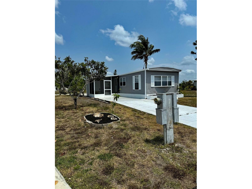 ****New price reduction******This beautiful waterfront 2 - Beach Home for sale in Port Charlotte, Florida on Beachhouse.com