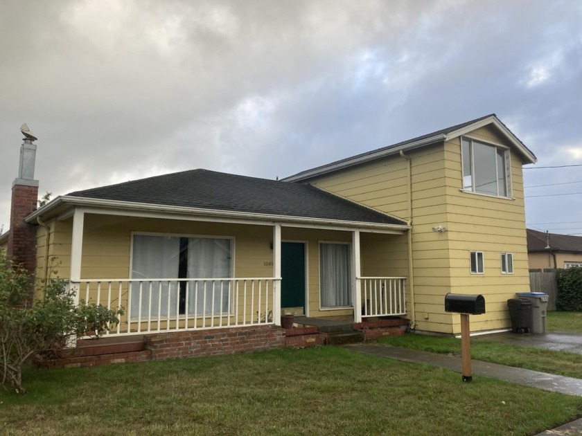 Charming 4 bed, 2 bath home in sunny Fortuna. Home is - Beach Home for sale in Fortuna, California on Beachhouse.com