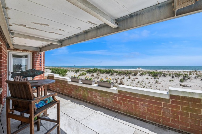 Welcome to a rare beachfront gem offering uninterrupted - Beach Home for sale in Long Beach, New York on Beachhouse.com
