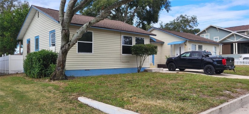 Great investment opportunity in the up and coming downtown New - Beach Townhome/Townhouse for sale in New Port Richey, Florida on Beachhouse.com