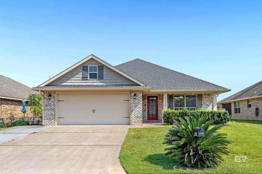 Just listed LAKE FRONT HOME WITH MANY UPGRADES. Rain Bird - Beach Home for sale in Foley, Alabama on Beachhouse.com