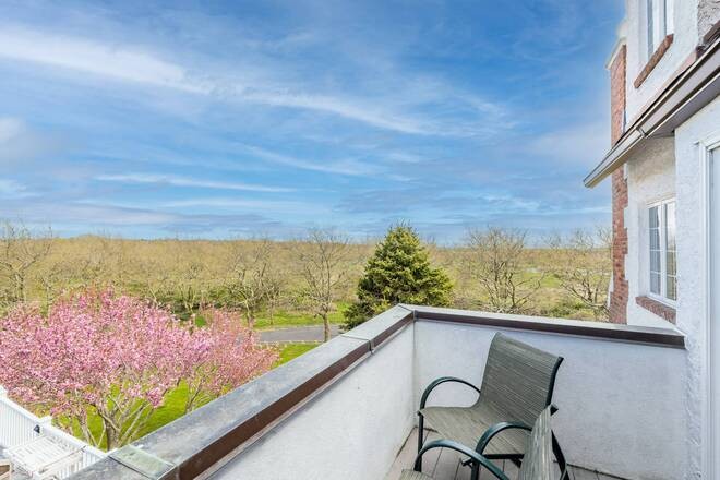 This exceptional 3 bedroom 2 bath corner apartment measures - Beach Commercial for sale in Montauk, New York on Beachhouse.com
