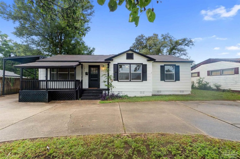 Nestled in the heart of Navy Point, this delightful - Beach Home for sale in Pensacola, Florida on Beachhouse.com