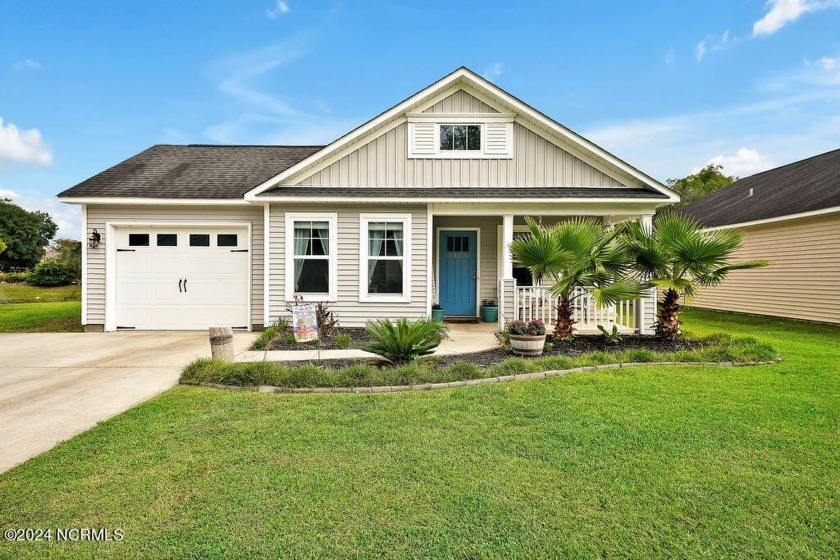 This charming 3 bedroom, 2 bath home in Mill Creek Landing is - Beach Home for sale in Leland, North Carolina on Beachhouse.com