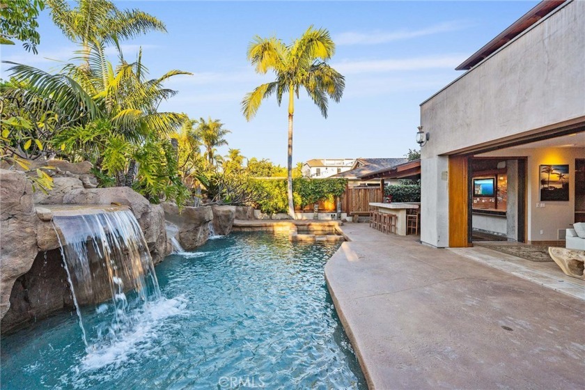 Discover an entertainer's dream nestled in one of Southwest San - Beach Home for sale in San Clemente, California on Beachhouse.com