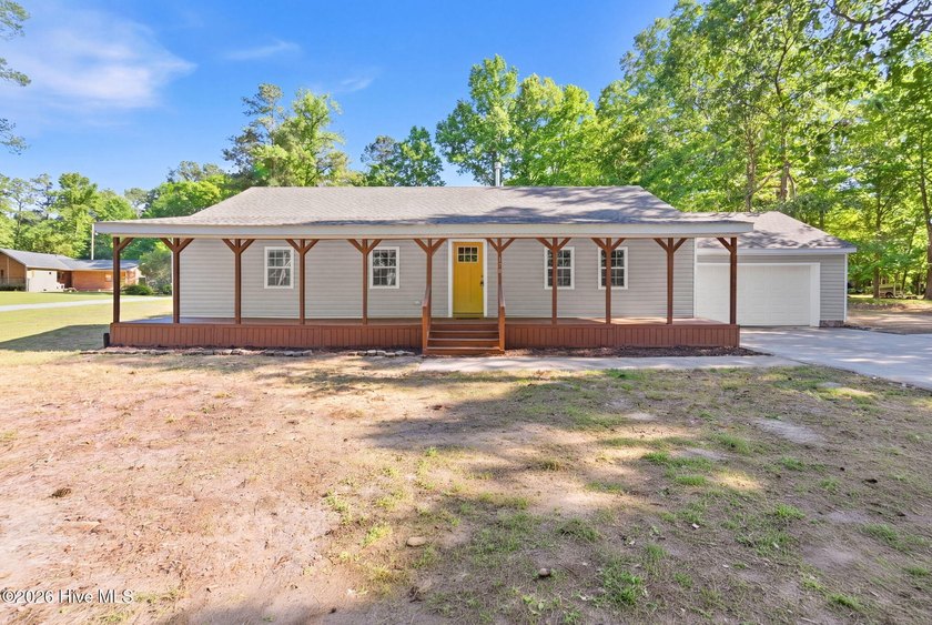 Discover Crystal's Cove - Your Private Waterfront Retreat! - Beach Home for sale in Hertford, North Carolina on Beachhouse.com