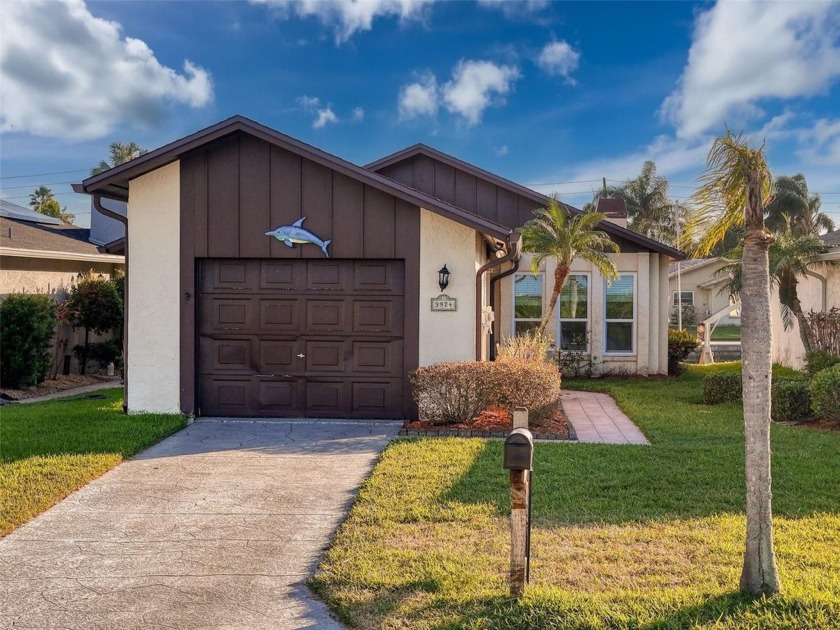 Great Location on North Gulf Harbors Channel in Gulf Harbors - Beach Home for sale in New Port Richey, Florida on Beachhouse.com