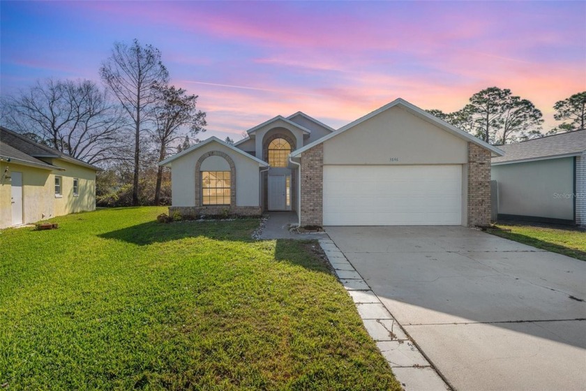 Step into your dream home! This stunning 3-bedroom, 2-bathroom - Beach Home for sale in Port Orange, Florida on Beachhouse.com