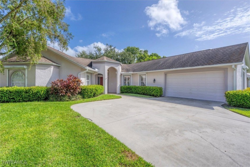 RARELY AVAILABLE HOME IN HIGHLAND PINES ESTATES!!!   This 4 - Beach Home for sale in Fort Myers, Florida on Beachhouse.com