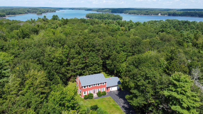 Welcome to this charming 4-bedroom colonial nestled in a - Beach Home for sale in Harpswell, Maine on Beachhouse.com
