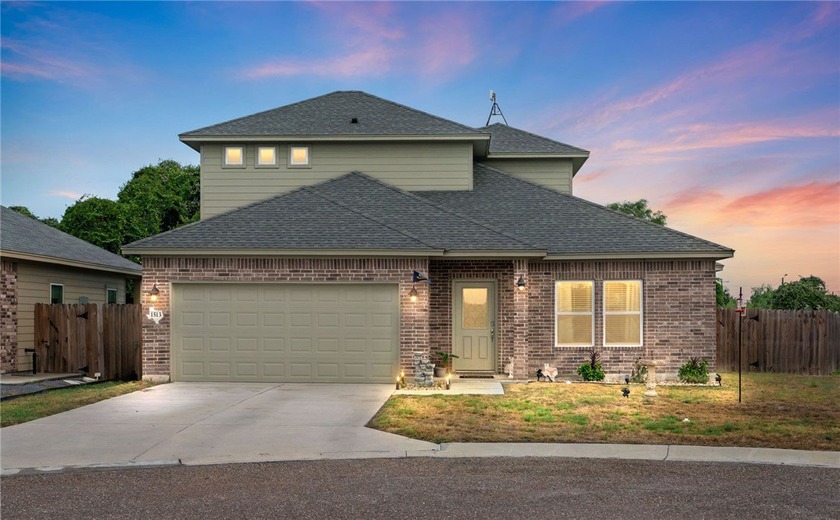 Feels like NEW CONSTRUCTION, Priced to Sell! Modern Two-Story - Beach Home for sale in Aransas Pass, Texas on Beachhouse.com