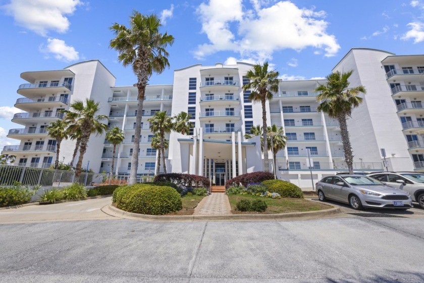 Stunning Harbor-View Condo with Modern Amenities
Discover - Beach Condo for sale in Destin, Florida on Beachhouse.com