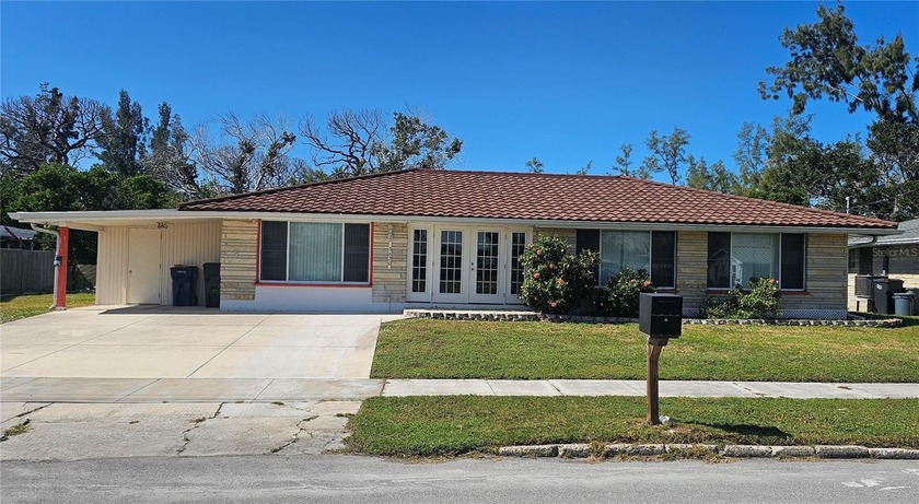 Coastal Charm Just Minutes from Anna Maria Island! Discover your - Beach Home for sale in Bradenton, Florida on Beachhouse.com