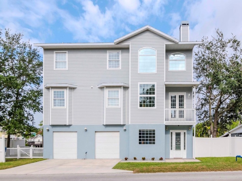 MOVE-IN READY waterfront home in the picturesque, golf cart - Beach Home for sale in Crystal Beach, Florida on Beachhouse.com